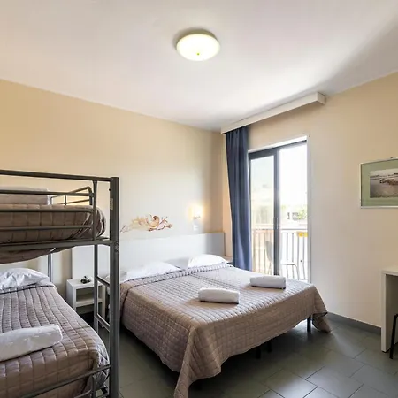 Hotel La Siesta 3*