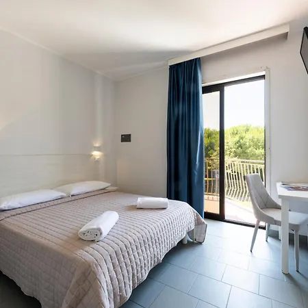 Hotel La Siesta 3*